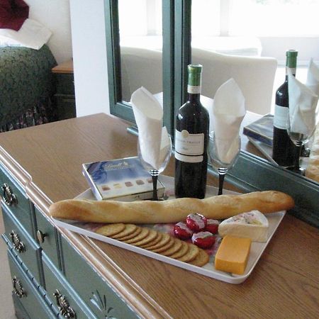 Royal Bed & Breakfast Penticton Bagian luar foto
