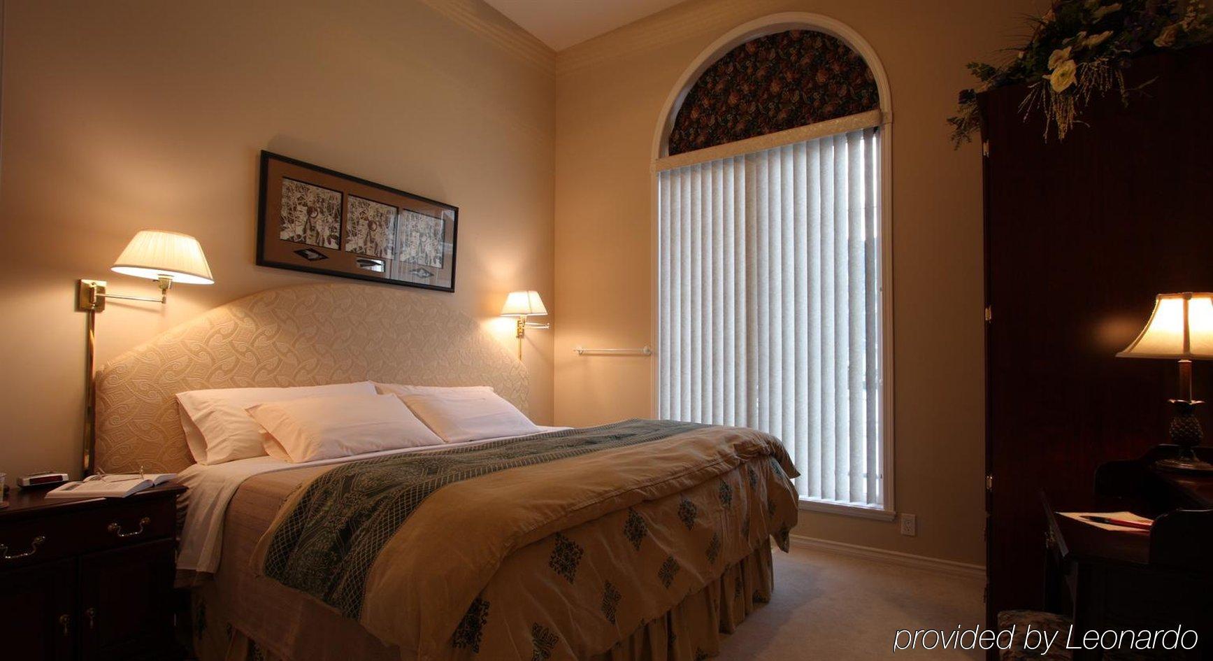 Royal Bed & Breakfast Penticton Ruang foto